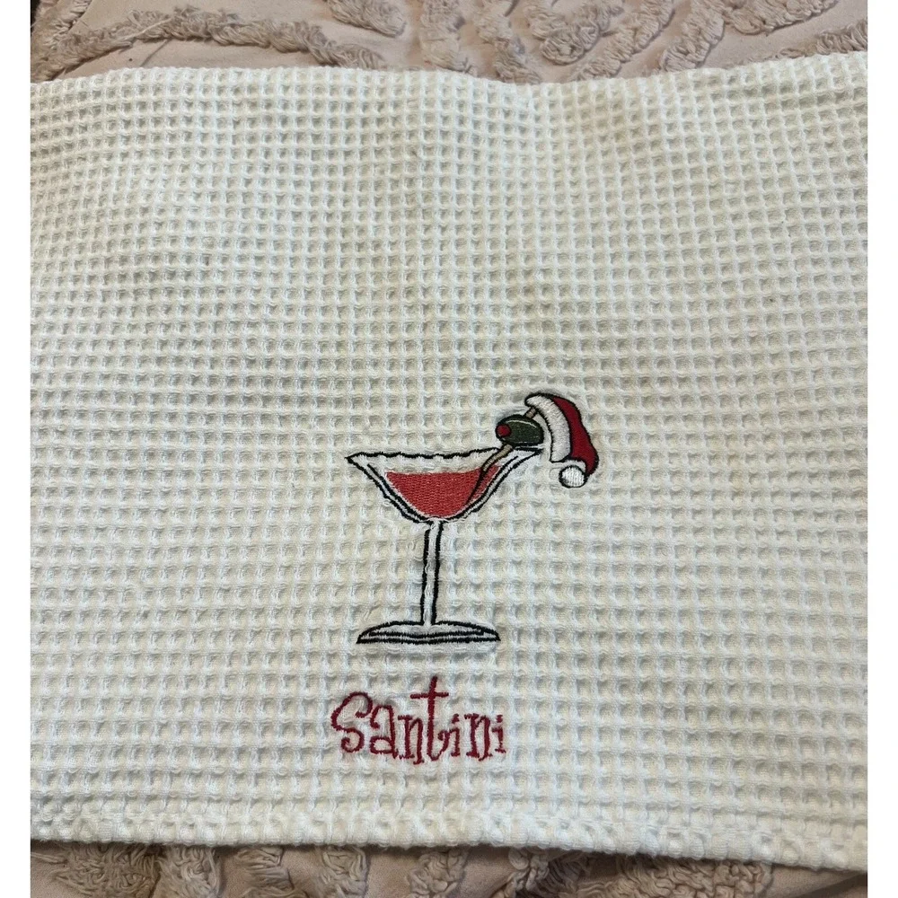 C & F Enterprises Santani‎ And Skating Raindeer Waffle Cotton Dish Towels Read